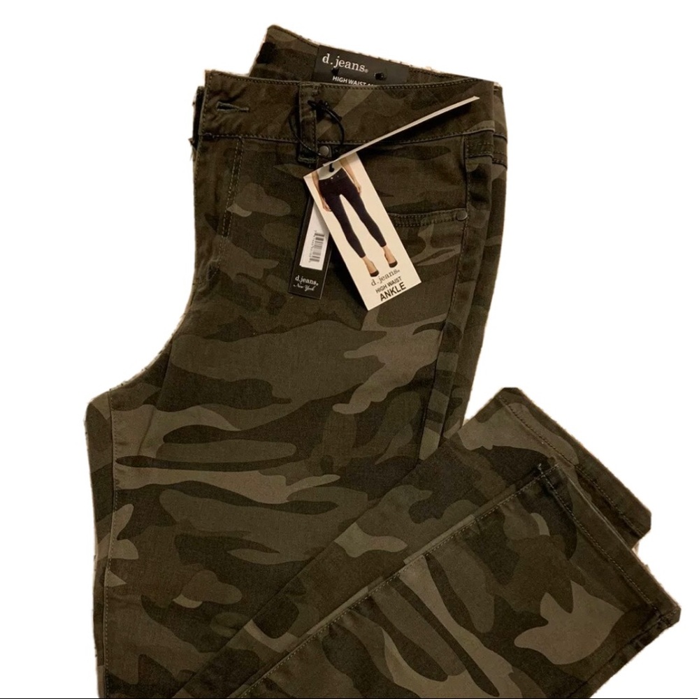 NWT D. Jeans camouflage camo high waist jeans 10